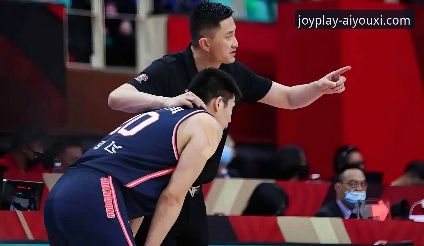 上海男篮豪取12连胜登顶联赛第一：一场流畅的团队胜利深度评测